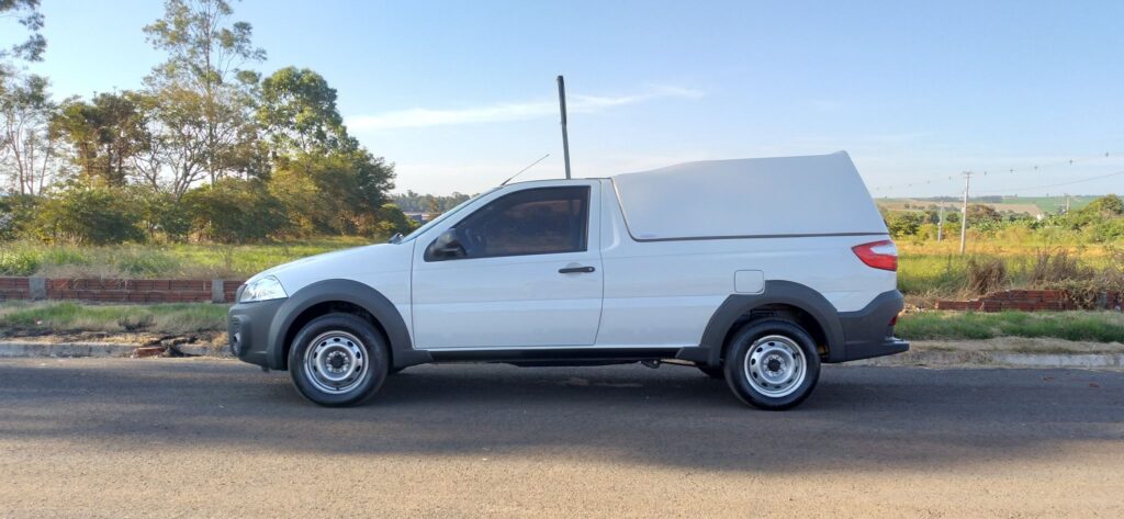 Capota de Fibra para Fiat Strada furgão lisa